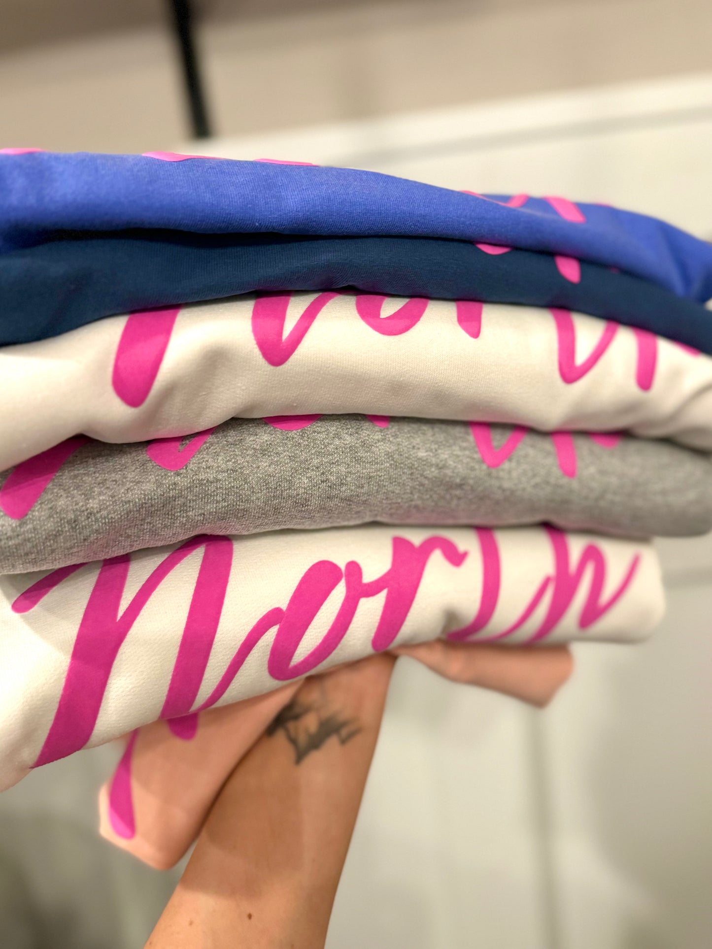 NORTH pink Puff Tee/Sweatshirts